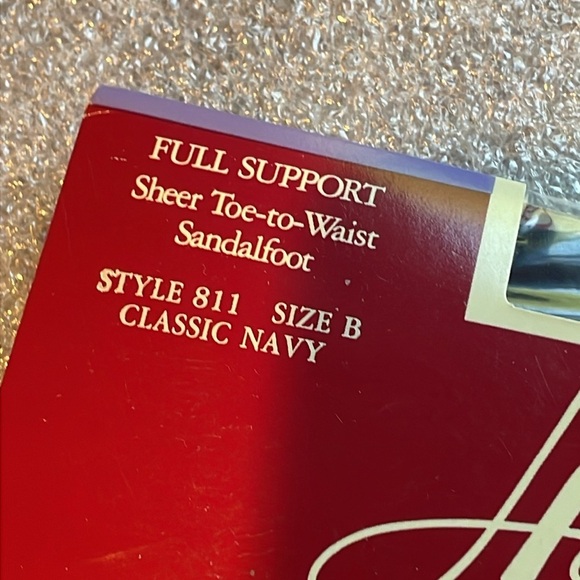 2 vintage Hanes Alive Support size B Black and Navy Pantyhose hose stockings - Picture 3 of 10